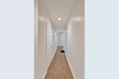 228 SW 6th Ct, Pompano Beach, FL 33060 - Photo 6