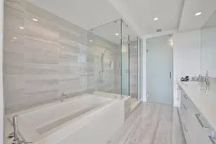 100 E Las Olas Blvd, Fort Lauderdale, FL 33301 - Photo 16