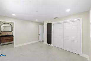 828 Johnson St, Hollywood, FL 33019 - Photo 10