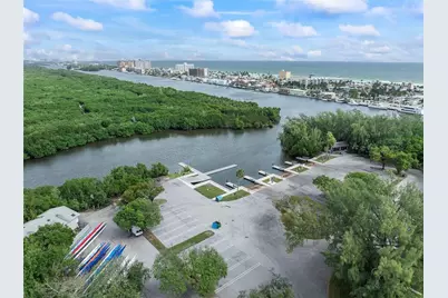 828  Johnson St, Hollywood, FL 33019 - Photo 38