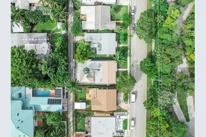 828  Johnson St, Hollywood, FL 33019 - Photo 46