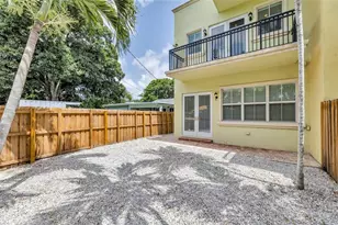 416 SW 11th St, Fort Lauderdale, FL 33315 - Photo 2