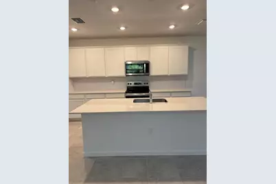 1527  Fells Cove Ln, Cape Coral, FL 33909 - Photo 8