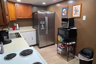 959 SE 2nd Ave, Deerfield Beach, FL 33441 - Photo 14