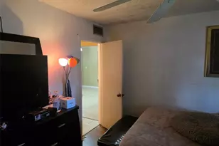 959 SE 2nd Ave, Deerfield Beach, FL 33441 - Photo 4