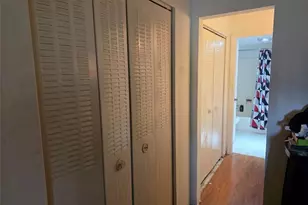 959 SE 2nd Ave, Deerfield Beach, FL 33441 - Photo 6