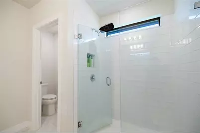 2960  Shortleaf Ave, Oakland Park, FL 33311 - Photo 18