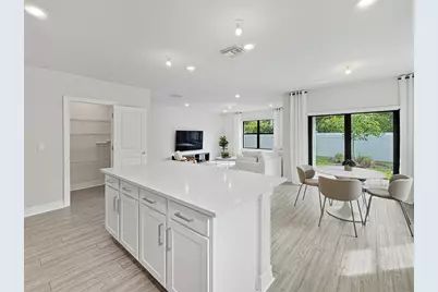 2960  Shortleaf Ave, Oakland Park, FL 33311 - Photo 6