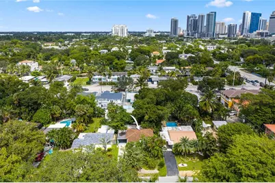 421 SW 12th Ct, Fort Lauderdale, FL 33315 - Photo 20