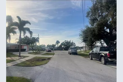 370  Weber Ter, Other City - In The State Of Florida, FL 33952 - Photo 26