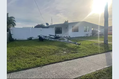 370  Weber Ter, Other City - In The State Of Florida, FL 33952 - Photo 6