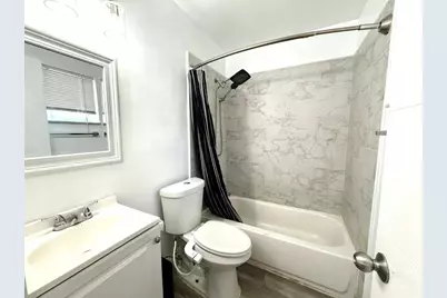 820 NE 17th Ave, Unit #7, Fort Lauderdale, FL 33304 - Photo 4