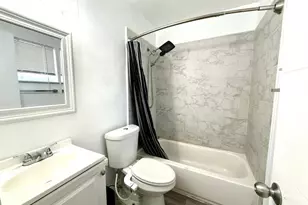 820 NE 17th Ave, Fort Lauderdale, FL 33304 - Photo 4