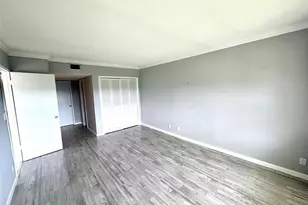 3100 N Palm Aire Dr, Pompano Beach, FL 33069 - Photo 8