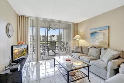 9311  Orange Grove Dr, Unit #210, Davie, FL 33324 - Photo 2