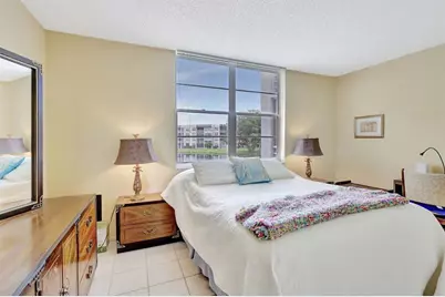 9311  Orange Grove Dr, Unit #210, Davie, FL 33324 - Photo 12