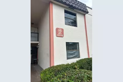 871 NE 207th Ter, Unit #102, Miami, FL 33179 - Photo 1