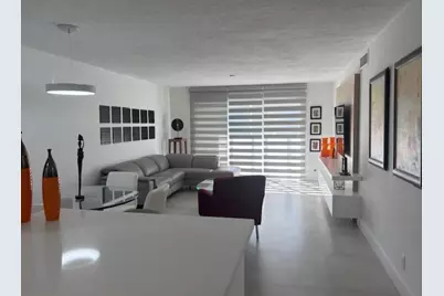 604 NE 2nd St, Unit #117, Dania Beach, FL 33004 - Photo 4