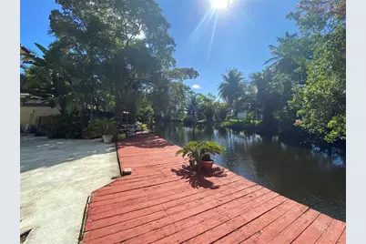 310 SW 11th Court, Fort Lauderdale, FL 33315 - Photo 2