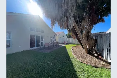 4967 SW 32nd Way, Fort Lauderdale, FL 33312 - Photo 14