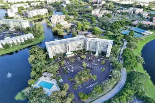 2334 S Cypress Bend Dr, Pompano Beach, FL 33069 - Photo 42