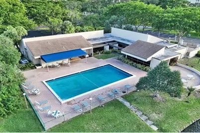 2334 S Cypress Bend Dr, Unit #304, Pompano Beach, FL 33069 - Photo 38