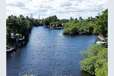 417 NE 29th St, Wilton Manors, FL 33334 - Photo 46