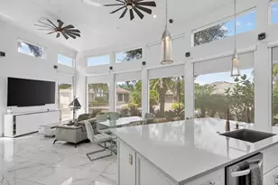 552 N Carol Pkwy, Margate, FL 33068 - Photo 4