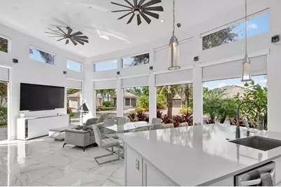 552 N Carol Pkwy, Unit #552, Margate, FL 33068 - Photo 6