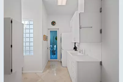 2551 NE 31st Ct, Lighthouse Point, FL 33064 - Photo 18