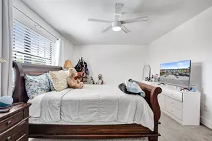 1732 W 72nd St, Hialeah, FL 33014 - Photo 32