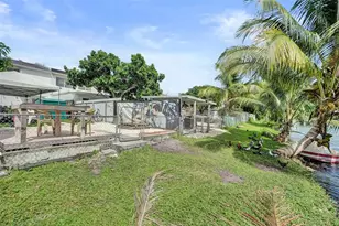 1732 W 72nd St, Hialeah, FL 33014 - Photo 52