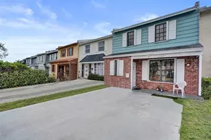 1732 W 72nd St, Hialeah, FL 33014 - Photo 4