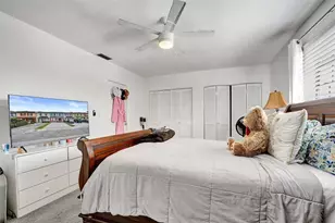 1732 W 72nd St, Hialeah, FL 33014 - Photo 34