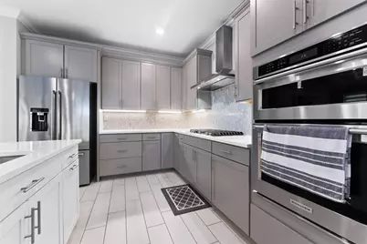 2535  Primrose Pl, Oakland Park, FL 33309 - Photo 12