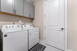 2535 Primrose Pl, Oakland Park, FL 33309 - Photo 30