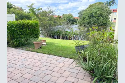 291  Lake Monterey Cir, Boynton Beach, FL 33426 - Photo 44