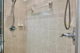 2669 Center Ct Dr, Weston, FL 33332 - Photo 22