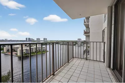 18151 NE 31st Ct, Unit #1709, Aventura, FL 33160 - Photo 32