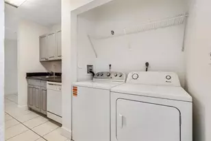11583 NW 42nd St, Coral Springs, FL 33065 - Photo 6