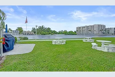 1001 N Riverside Dr, Unit #304, Pompano Beach, FL 33062 - Photo 42