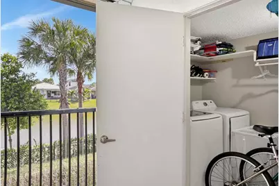 4040  Crystal Lake Dr, Unit #202, Deerfield Beach, FL 33064 - Photo 24