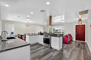 1650 NW 9th St, Boca Raton, FL 33486 - Photo 2