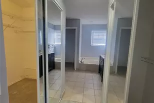 1505 Harbour Side Dr, Weston, FL 33326 - Photo 14