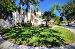 1505 Harbour Side Dr, Weston, FL 33326 - Photo 2
