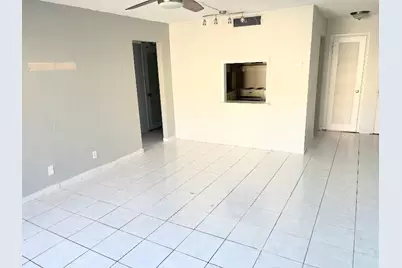 660  Tennis Club Dr, Unit #306, Fort Lauderdale, FL 33311 - Photo 1