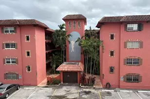 660 Tennis Club Dr, Fort Lauderdale, FL 33311 - Photo 18