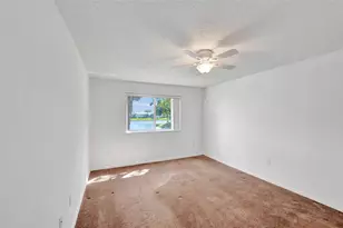 9563 Weldon Cir Unit, Tamarac, FL 33321 - Photo 30