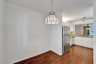 9563 Weldon Cir Unit, Tamarac, FL 33321 - Photo 8