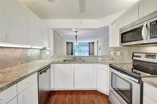 9563 Weldon Cir Unit, Tamarac, FL 33321 - Photo 10